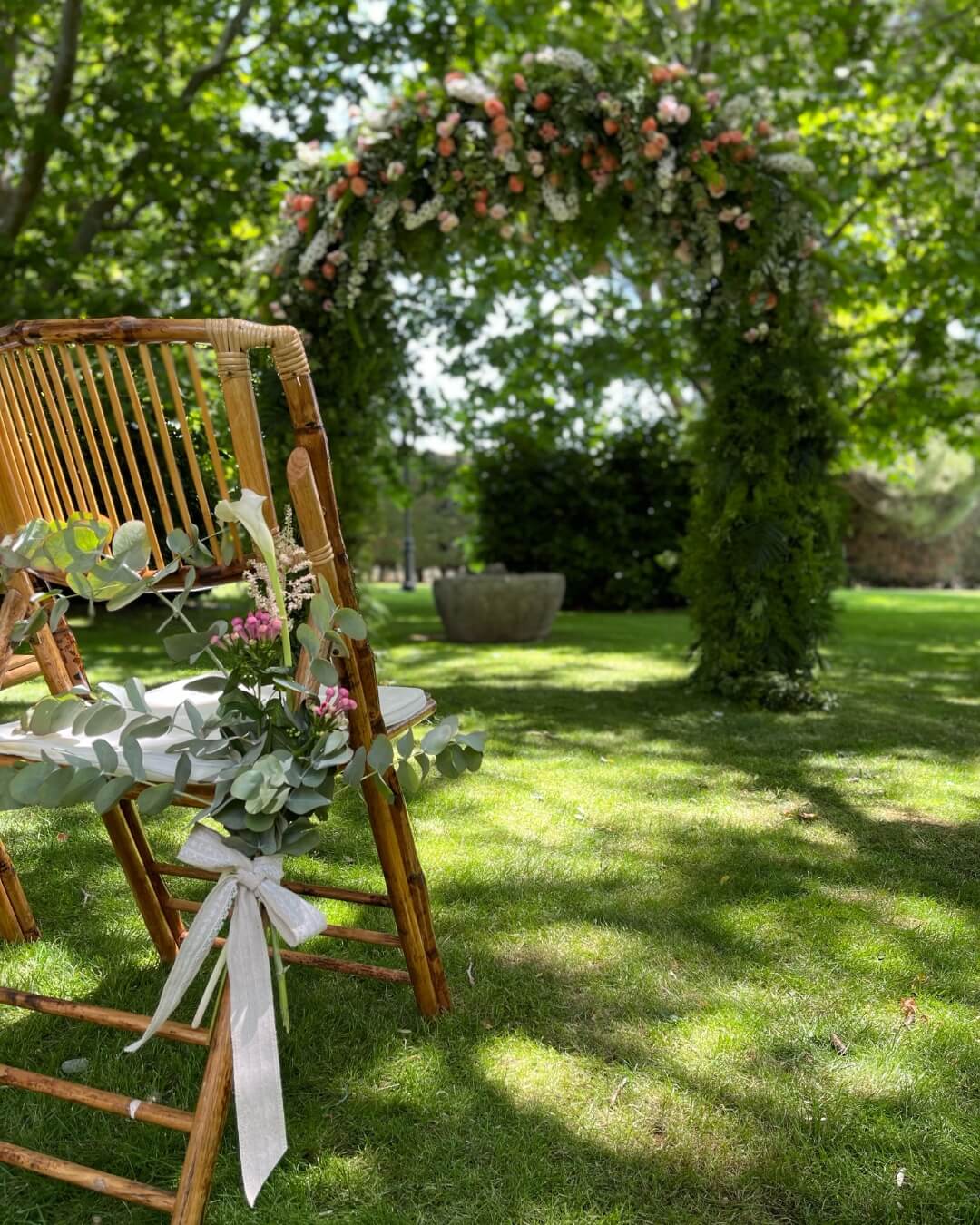 2-Arreglos-Florales-Exclusivos-en-Segovia-Floraila-Floristeria-de-Lujo-y-Naturaleza-Vivero-Bodas-Floristeria-Envios-15.jpg
